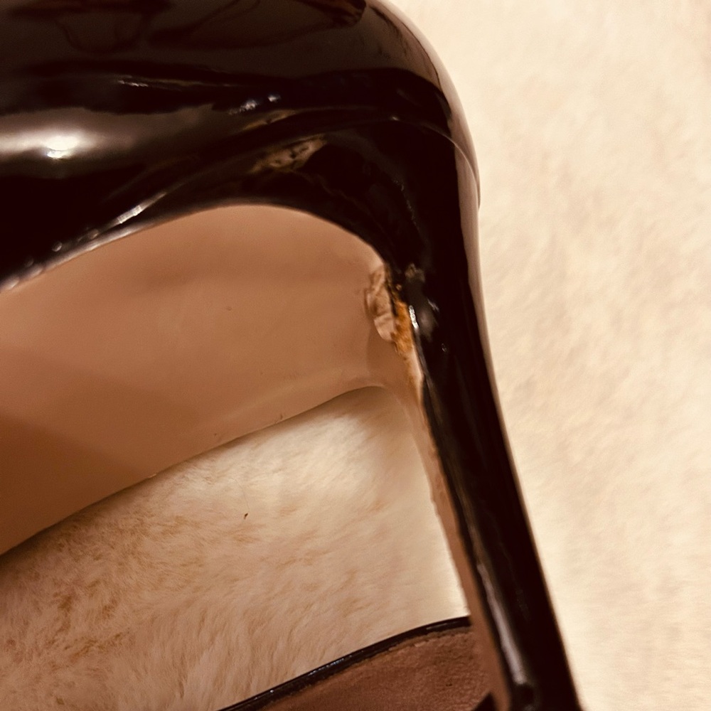 Stuart Weitzman patent leather black pointed heels Size 9.5 - Picture 13 of 15